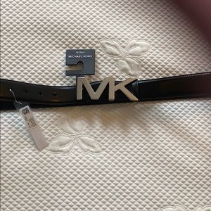 michael kors belt